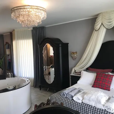 12 Posti Con Piscina Privata Villa *